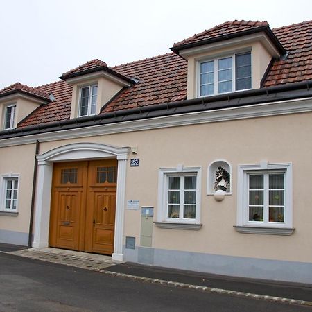 Privatzimmer Familie Schwarz Viena Exterior foto
