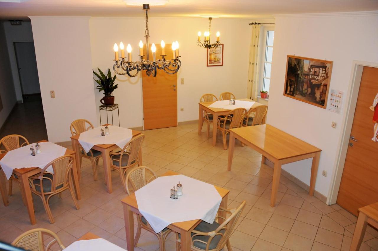 Privatzimmer Familie Schwarz Viena Exterior foto