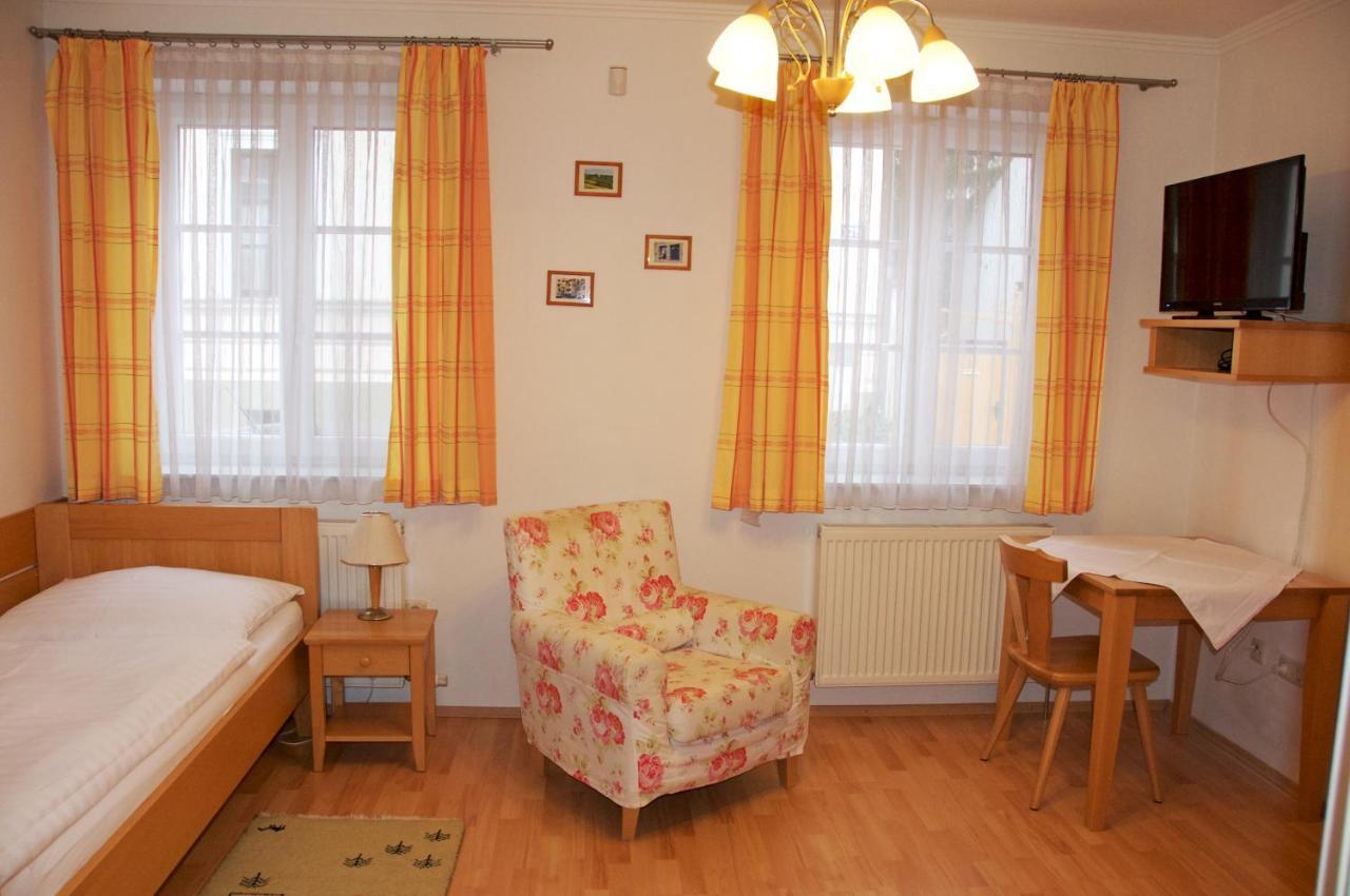 Privatzimmer Familie Schwarz Viena Cameră foto